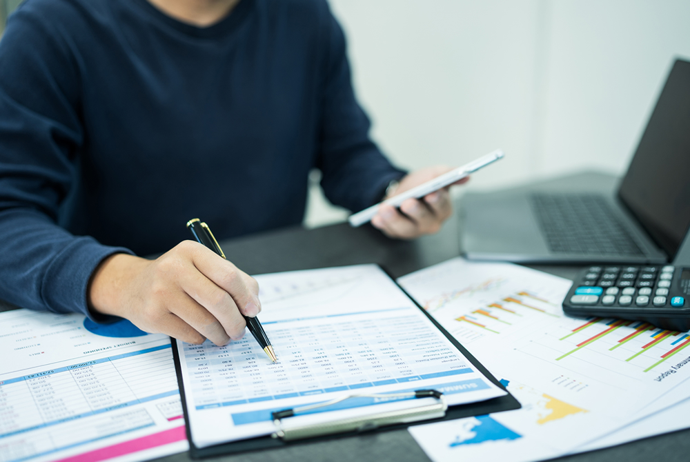 What is reporting-time pay in California?